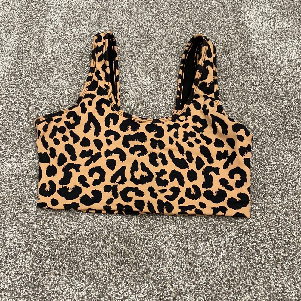 Balance athletica kingdom collection sports bra size medium